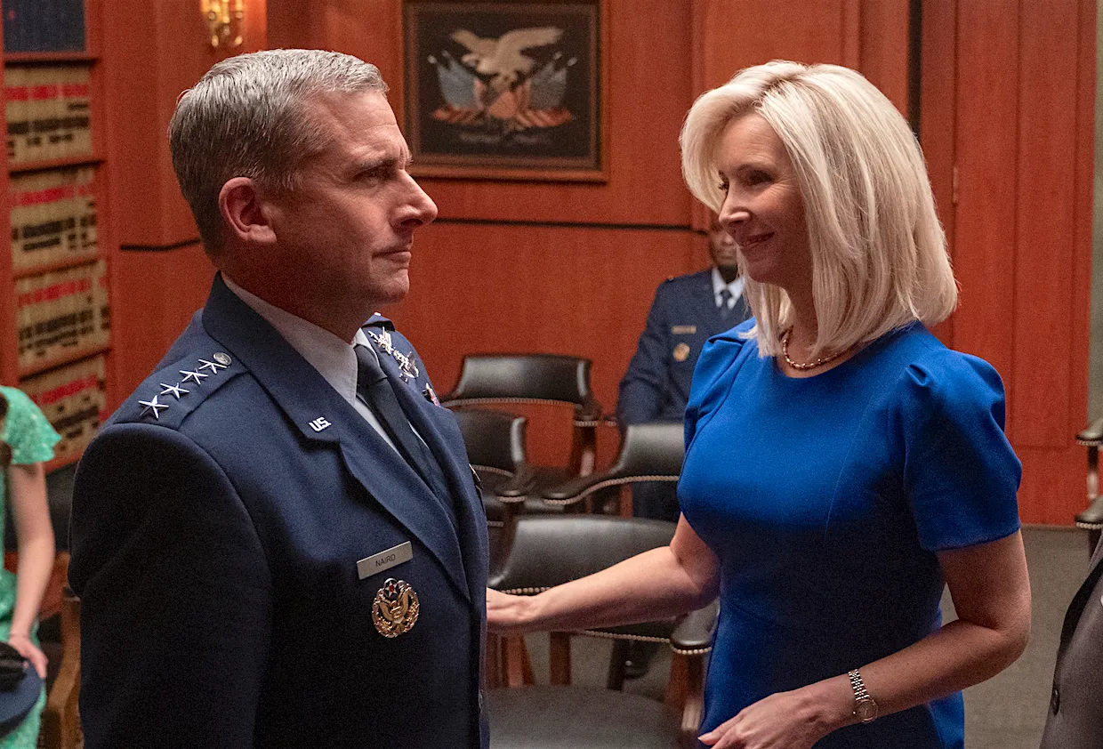 space-force-steve-carell-lisa-kudrow-netflix